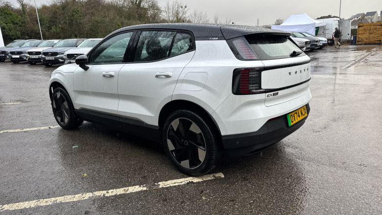 Volvo EX30 200kW SM Extended Range Plus 69kWh 5dr Auto Electric Estate